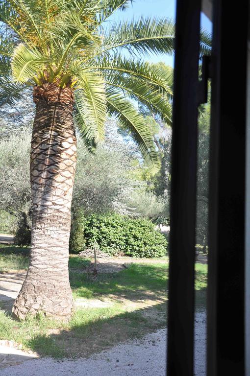Du Cote De Chez Soi Hotel La Ciotat Kamer foto